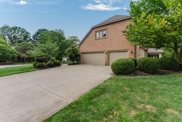8222 Sanctuary Drive, Columbus, OH 43235