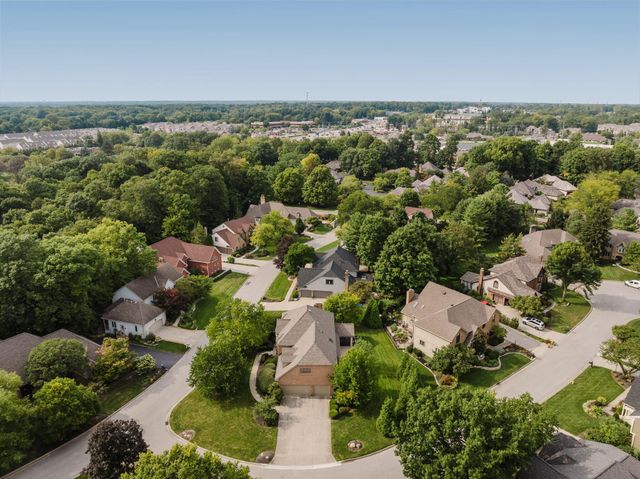 8222 Sanctuary Drive, Columbus, OH 43235