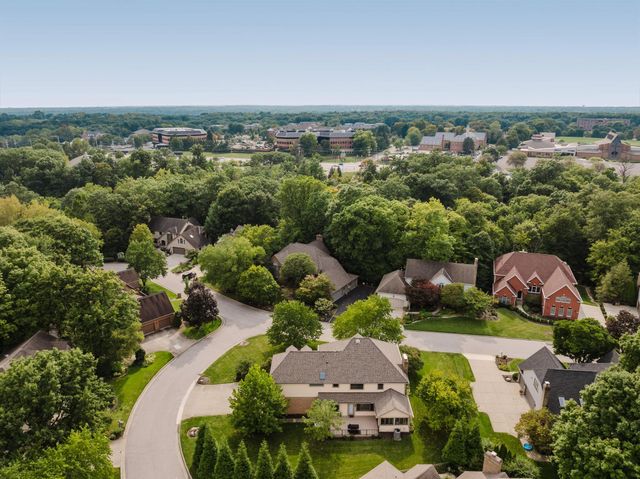 8222 Sanctuary Drive, Columbus, OH 43235
