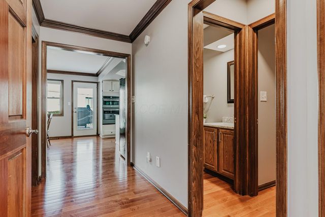 8222 Sanctuary Drive, Columbus, OH 43235