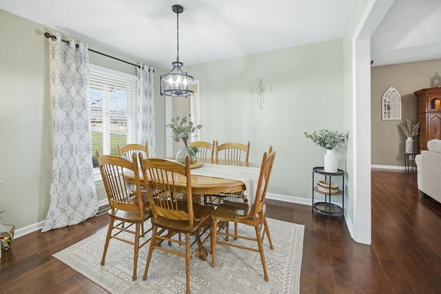 1052 Briarwood Way, Lawrenceburg, KY 40342