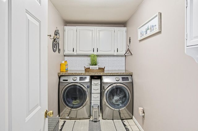 1052 Briarwood Way, Lawrenceburg, KY 40342