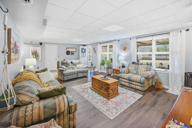 1052 Briarwood Way, Lawrenceburg, KY 40342