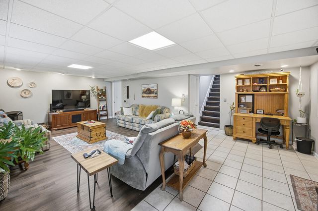 1052 Briarwood Way, Lawrenceburg, KY 40342