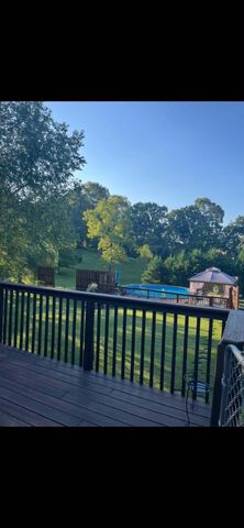 1052 Briarwood Way, Lawrenceburg, KY 40342