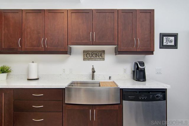 427 9th Ave 1107, San Diego, CA 92101