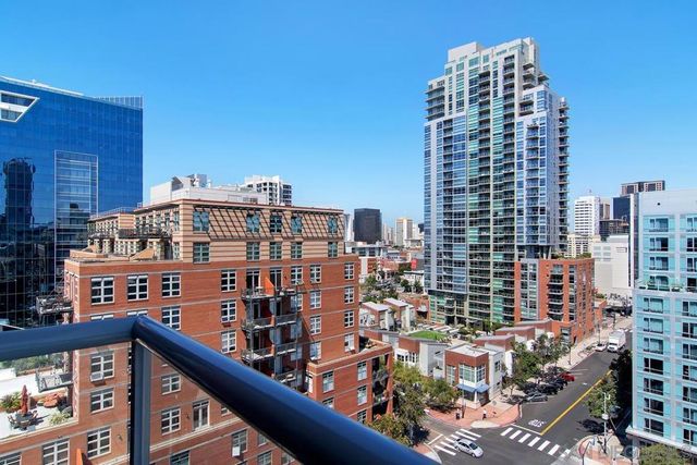 427 9th Ave 1107, San Diego, CA 92101
