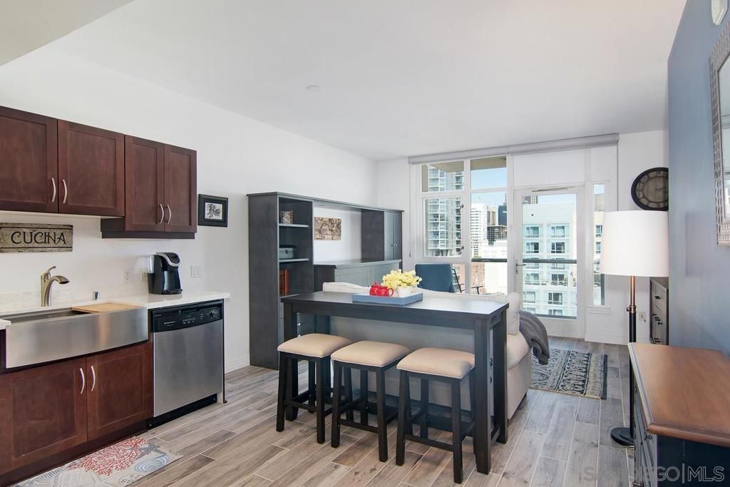 427 9th Ave 1107, San Diego, CA 92101