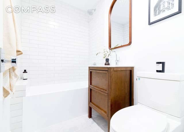 349 W 71st Street, New York City, NY 10023