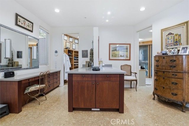 860 Skyline Drive, San Luis Obispo, CA 93405