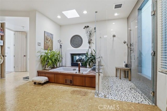 860 Skyline Drive, San Luis Obispo, CA 93405