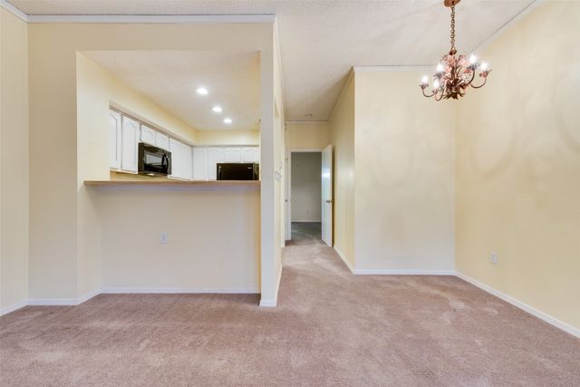 3121 Sondra Drive 108, Fort Worth, TX 76107