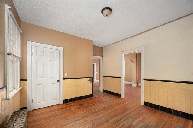 23 Grand Street, Providence, RI 02907