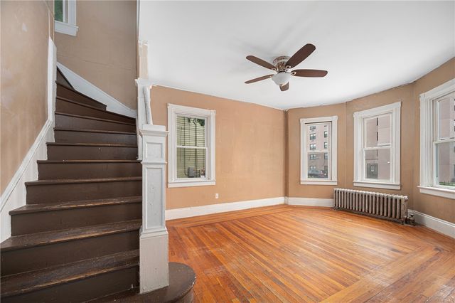 23 Grand Street, Providence, RI 02907