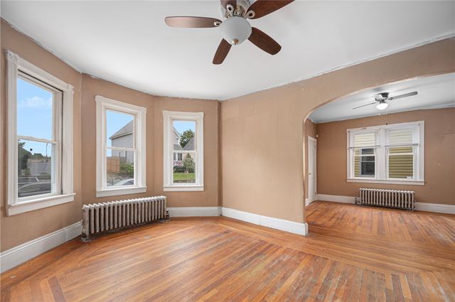 23 Grand Street, Providence, RI 02907