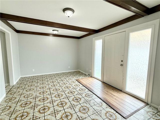 6238 E 129th Street, Grandview, MO 64030