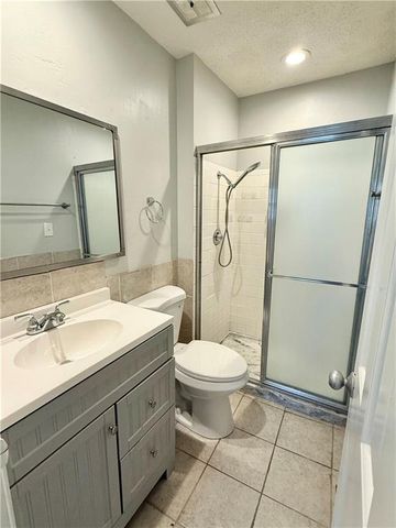 6238 E 129th Street, Grandview, MO 64030
