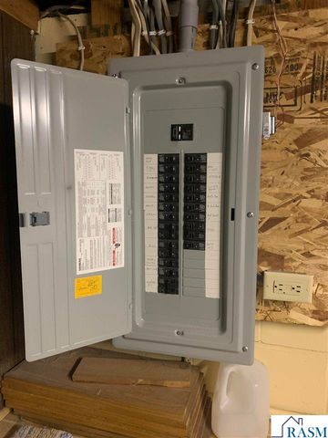 315 Floral Avenue, Mankato, MN 56001