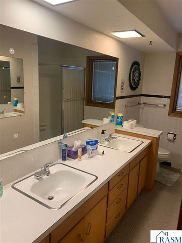 315 Floral Avenue, Mankato, MN 56001