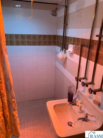 315 Floral Avenue, Mankato, MN 56001