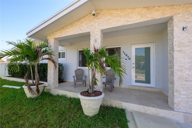 11970 SW 177th Ter, Miami, FL 33177