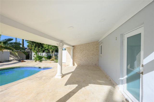 11970 SW 177th Ter, Miami, FL 33177