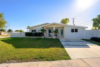 11970 SW 177th Ter, Miami, FL 33177