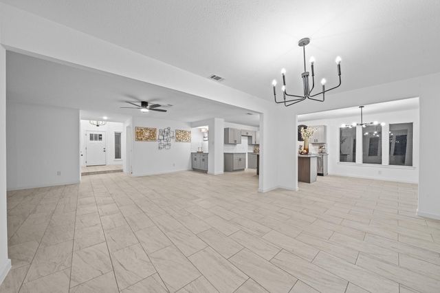 6706 Trigate Drive, Houston, TX 77489