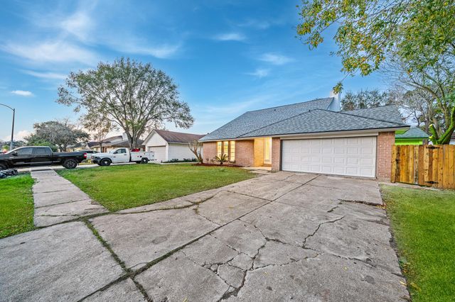 6706 Trigate Drive, Houston, TX 77489