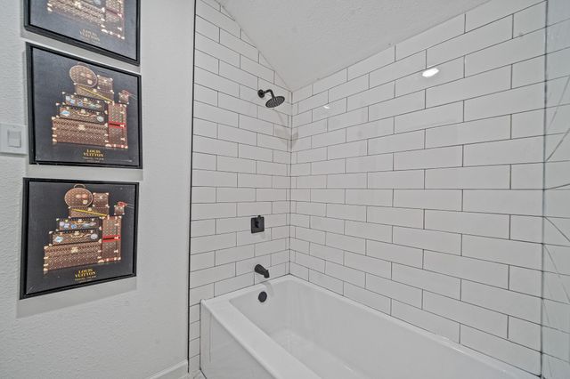 6706 Trigate Drive, Houston, TX 77489