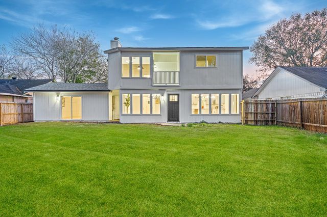 6706 Trigate Drive, Houston, TX 77489