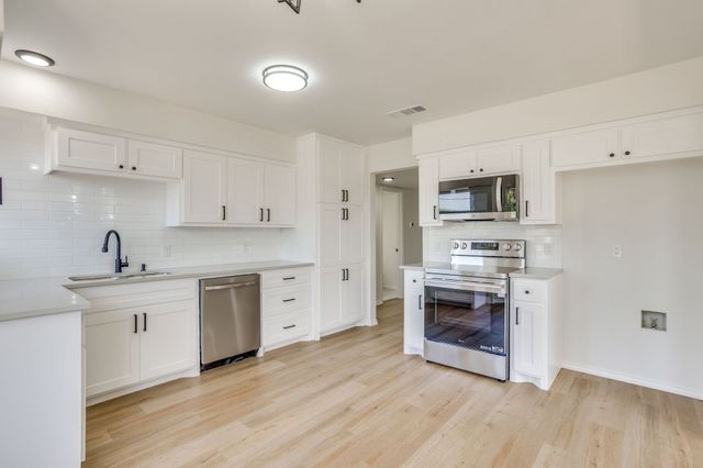 4608 Bayonne Court, Arlington, TX 76016