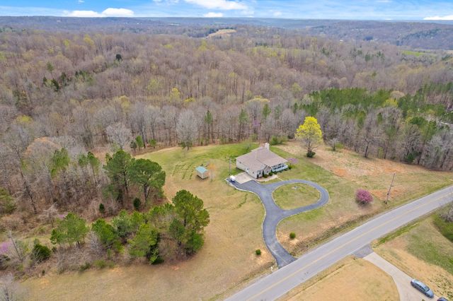 3337 Tarsus Rd, Palmyra, TN 37142
