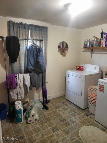 60490 Main Street, Jacobsburg, OH 43933