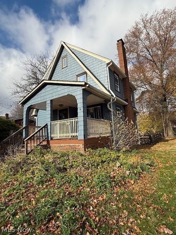 4009 Rosemond Road, Cleveland Heights, OH 44121