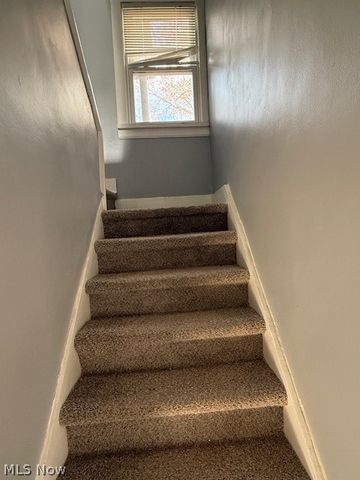 4009 Rosemond Road, Cleveland Heights, OH 44121