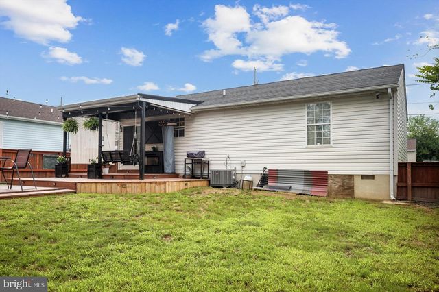 192 ARCH ST, Martinsburg, WV 25401