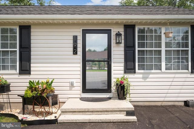 192 ARCH ST, Martinsburg, WV 25401