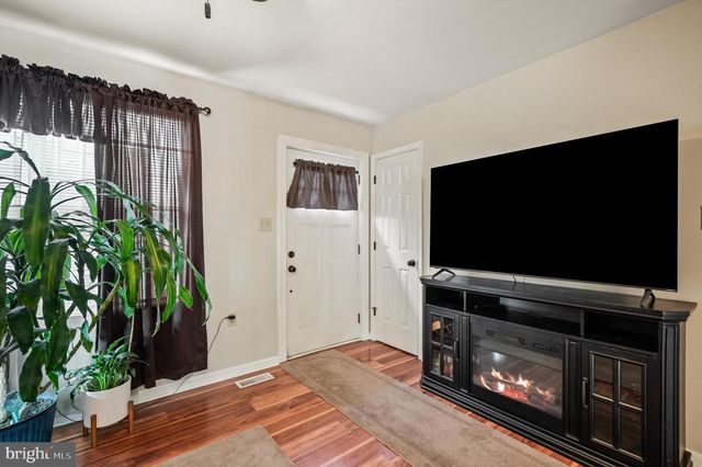 192 ARCH ST, Martinsburg, WV 25401