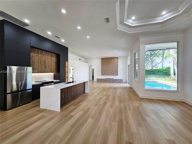 18951 SW 30th St, Miramar, FL 33029