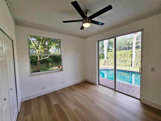 18951 SW 30th St, Miramar, FL 33029