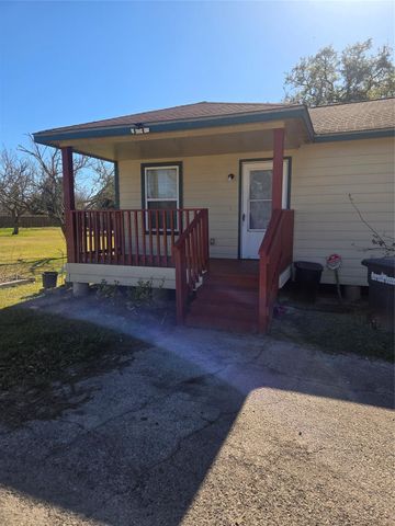 6205 Highway 6, Hitchcock, TX 77563