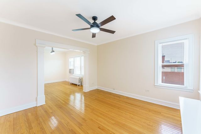 2125 Wesley Avenue, Berwyn, IL 60402