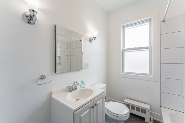 2125 Wesley Avenue, Berwyn, IL 60402