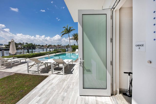 353 SUNSET Drive 202, Fort Lauderdale, FL 33301