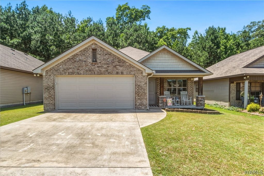 6523 Cooperstown Circle, Cottondale, AL 35453