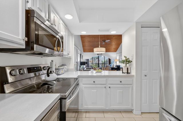 2400 S Ocean Drive 3223, Fort Pierce, FL 34949