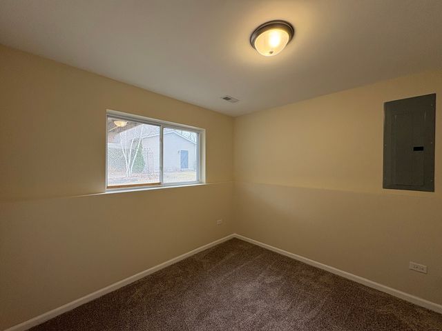 845 Hitt Street, Ottawa, IL 61350