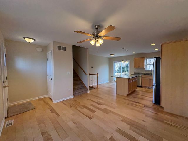 845 Hitt Street, Ottawa, IL 61350