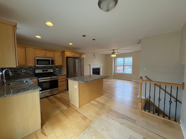 845 Hitt Street, Ottawa, IL 61350